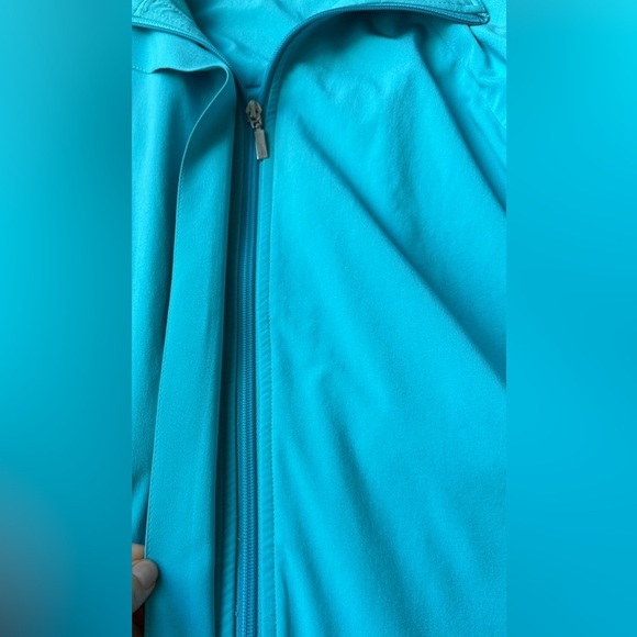Chico’s Zenergy Teal Blue Lightweight Athletic Zip Up Jacket Size 1 (US Medium) - Picture 4 of 8